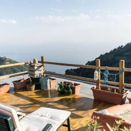 La Finestra Sul Mare A Drignana Villa Vernazza Exterior photo